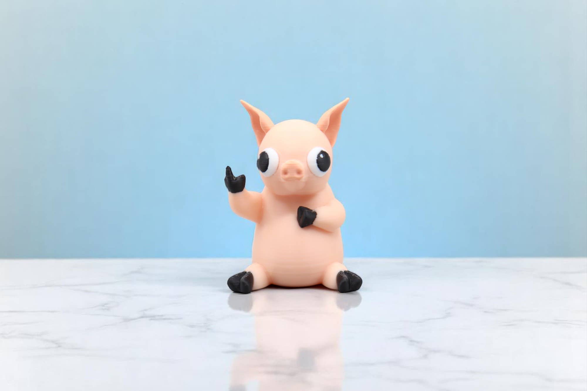 Pig Middle Finger Figurine – Funny Sarcastic Pig Gift
