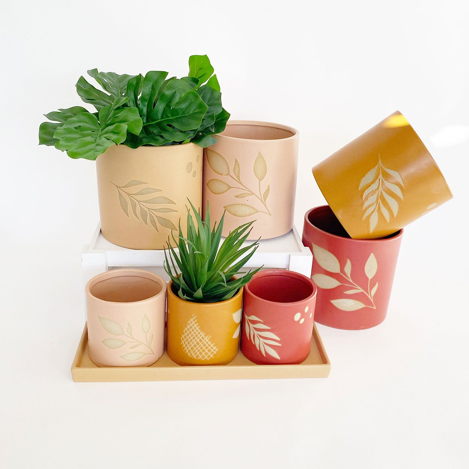 Shae Foliage Planter – Mustard (Medium, 14cm)